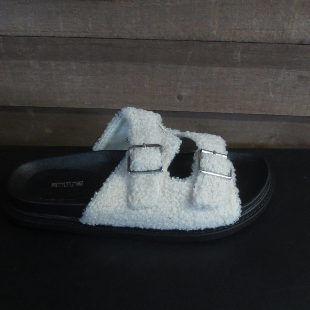 PRETTY LITTLE THING WOMEN'S CREAM TEDDY FUR SLIDE SANDAL - US SIZE 6